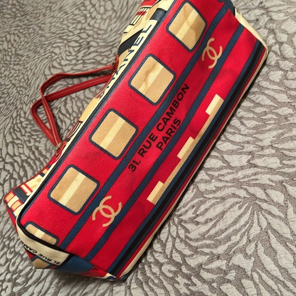 Chanel tote 2006-2008 collection Train to Boston - Picture 10 of 10